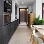 Lomas Apartment
